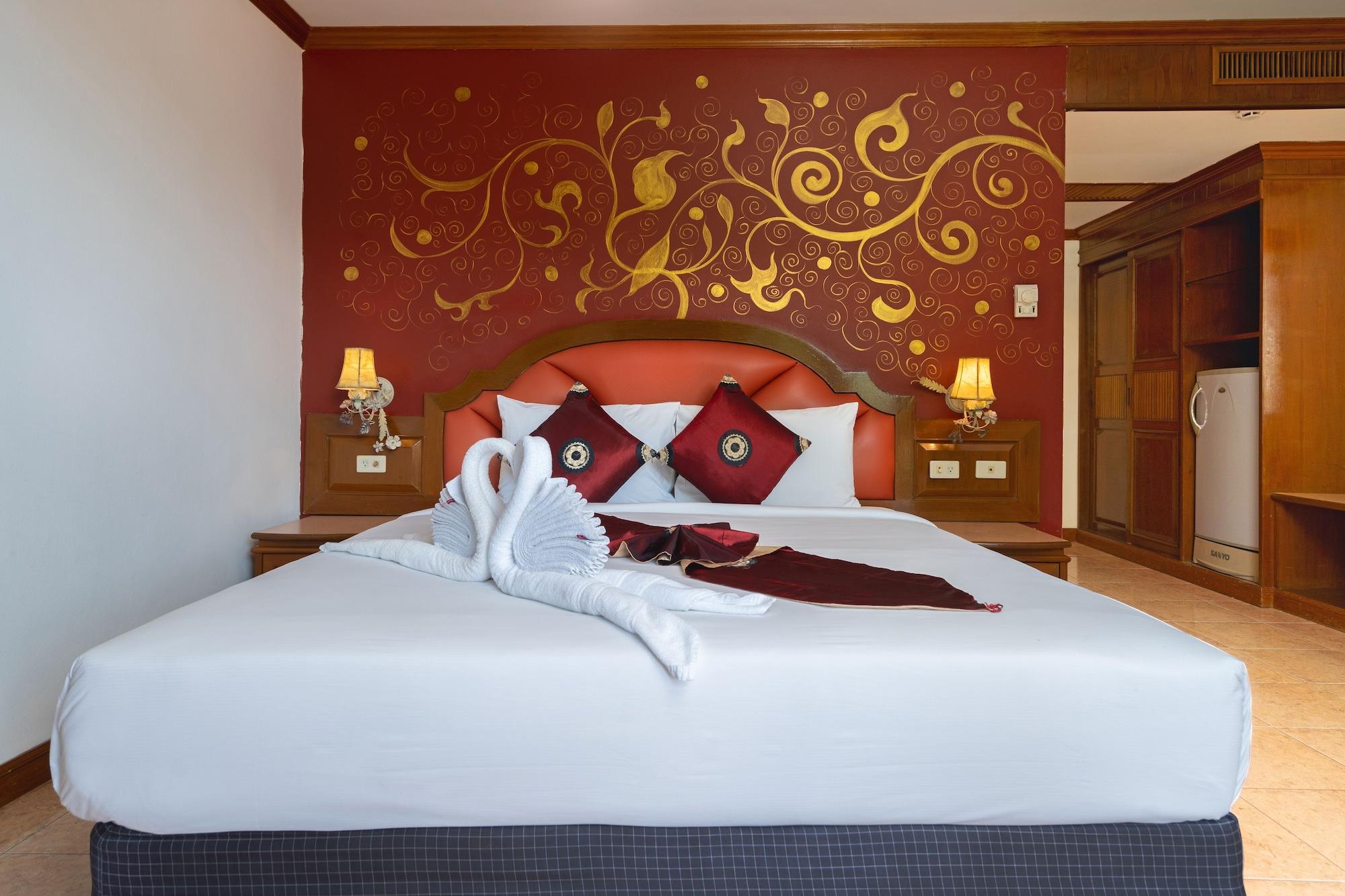 Memory Karon Resort Екстериор снимка