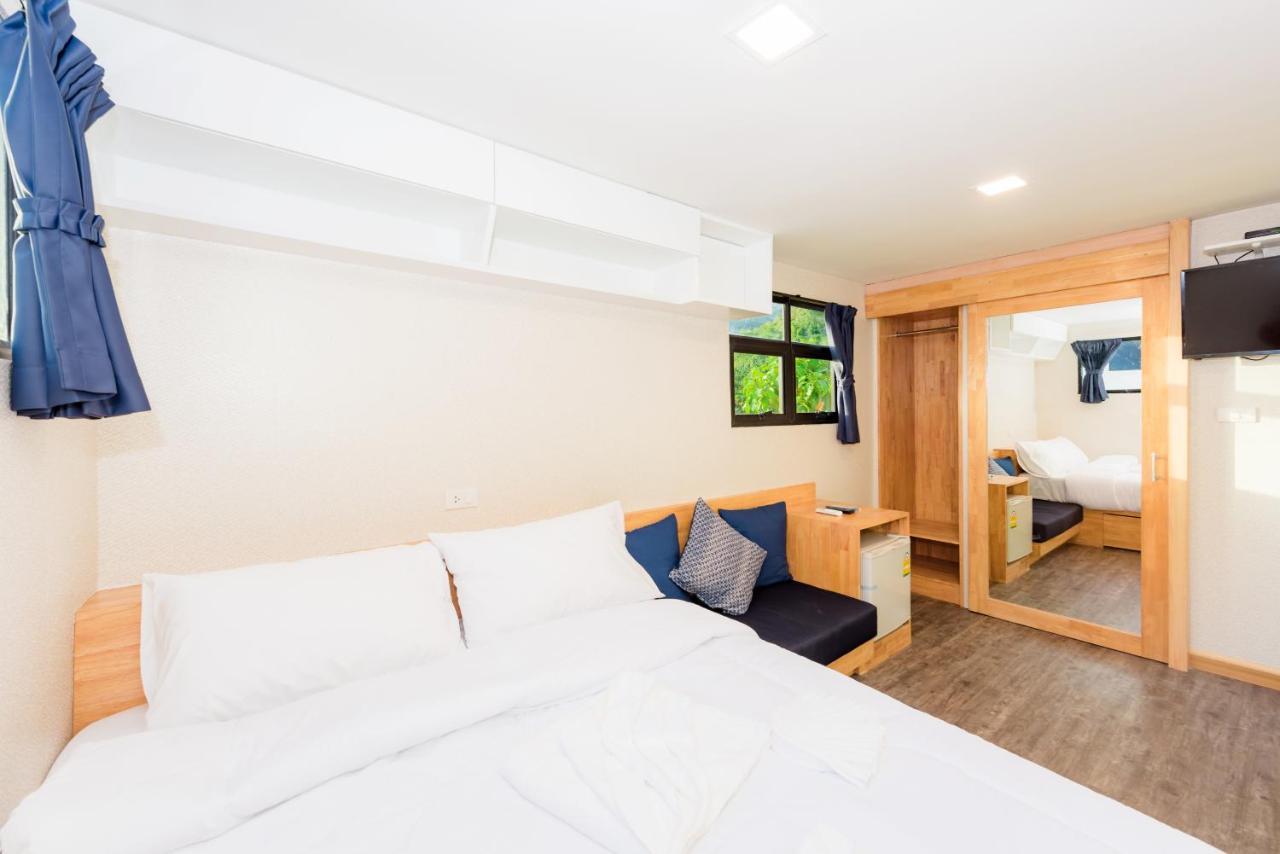 Memory Karon Resort Екстериор снимка